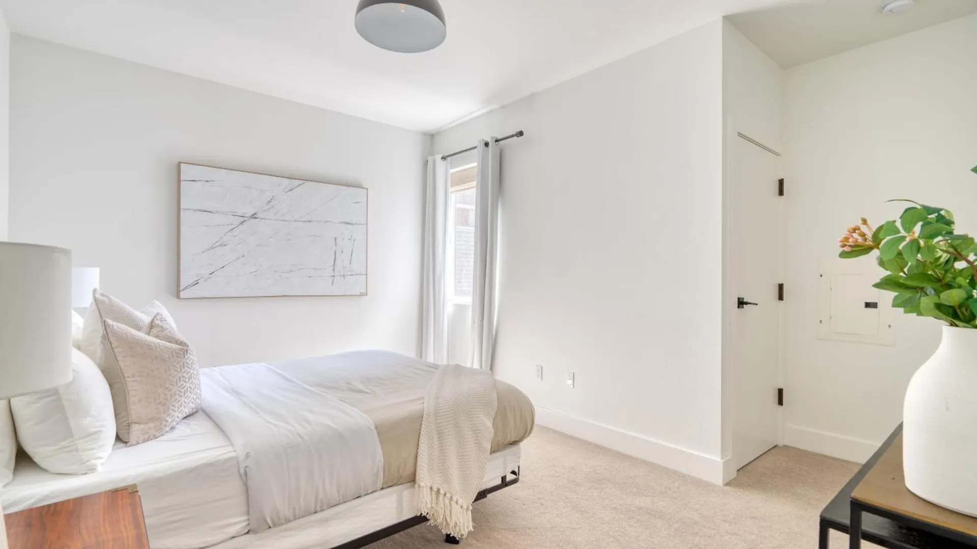 Stay Portland - Stylish Luxe Suite N Williams & Alberta Districts Apartment