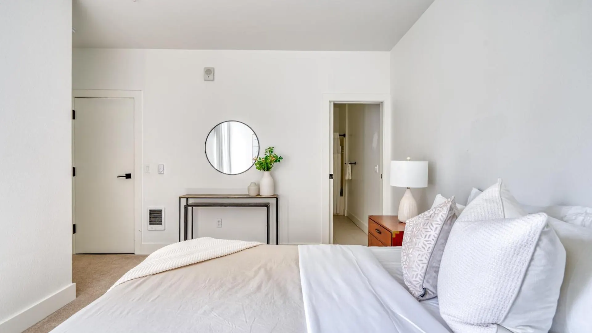 Apartment Stay Portland - Stylish Luxe Suite N Williams & Alberta Districts