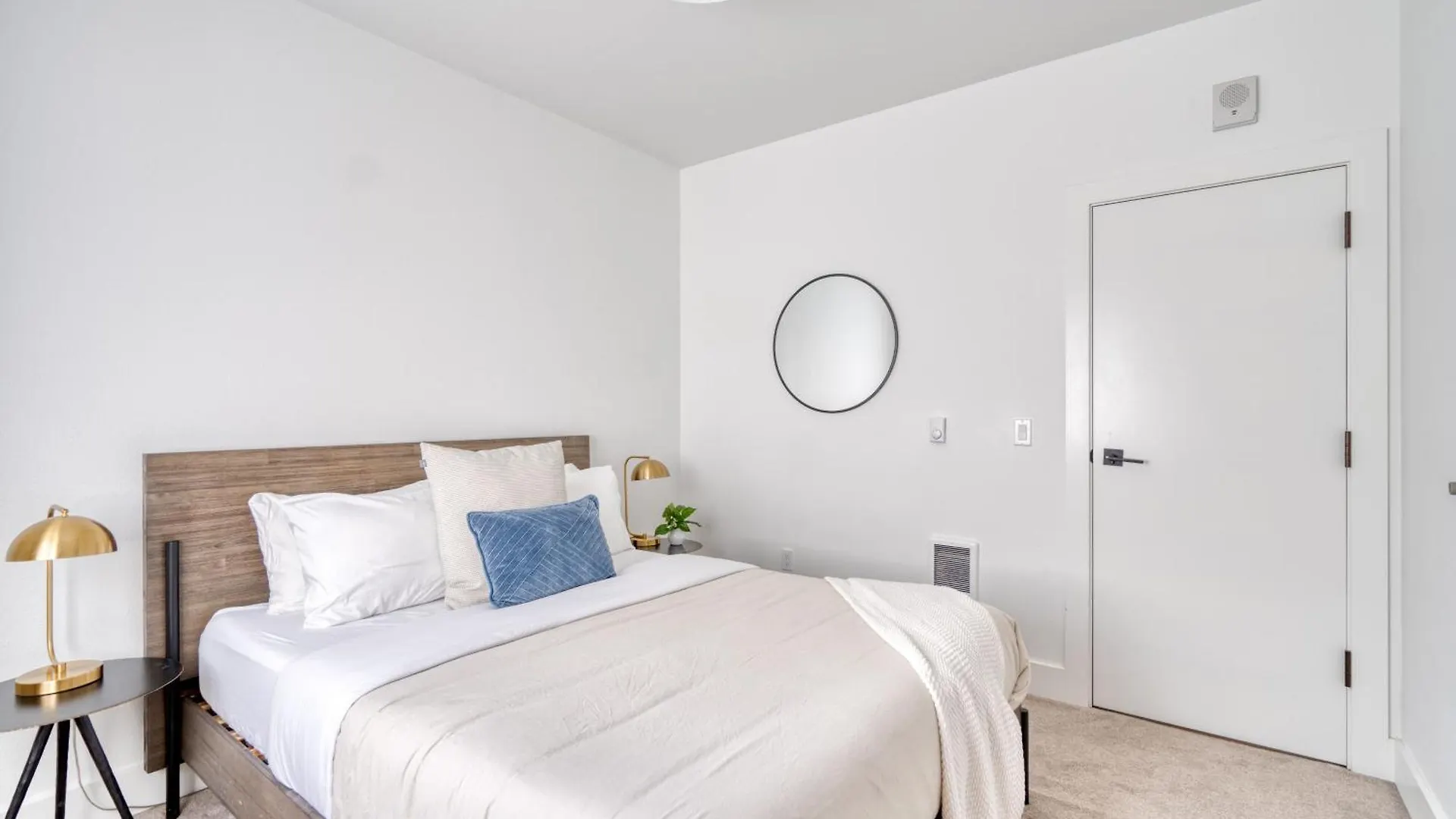 Stay Portland - Stylish Luxe Suite N Williams & Alberta Districts 0*,  United States