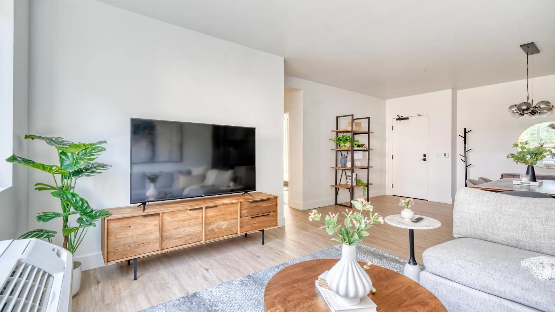 Stay Portland - Stylish Luxe Suite N Williams & Alberta Districts Apartment