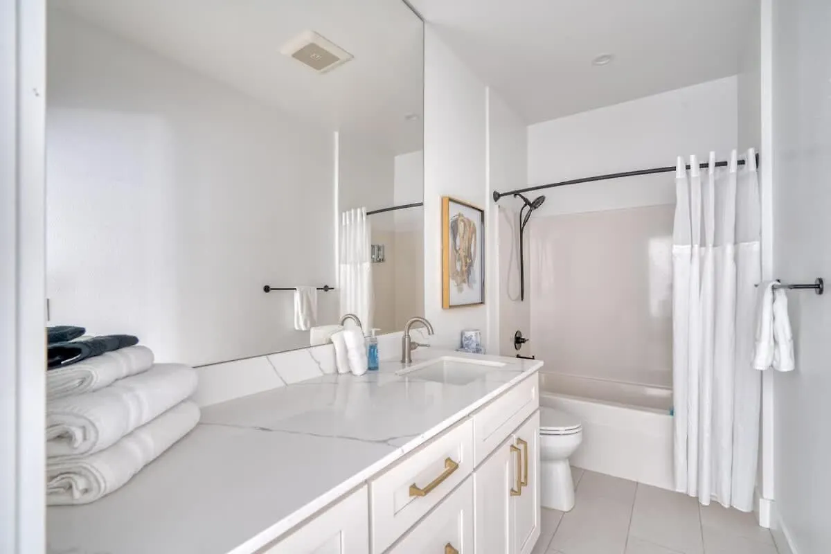 Stay Portland - Stylish Luxe Suite N Williams & Alberta Districts 0*,  United States